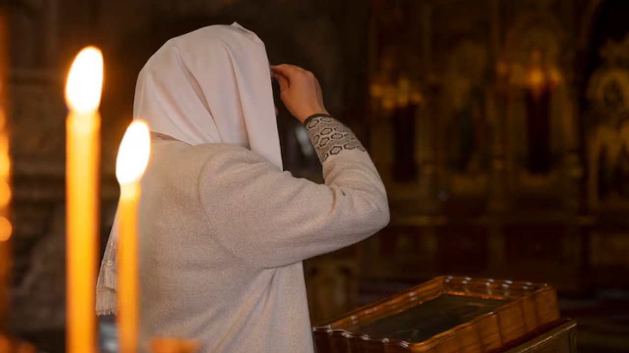 Священник рассказал, как Русская православная ц...