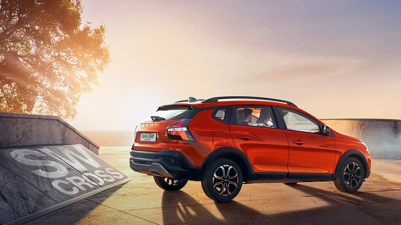 Российский рынок новых автомобилей подводит ито...