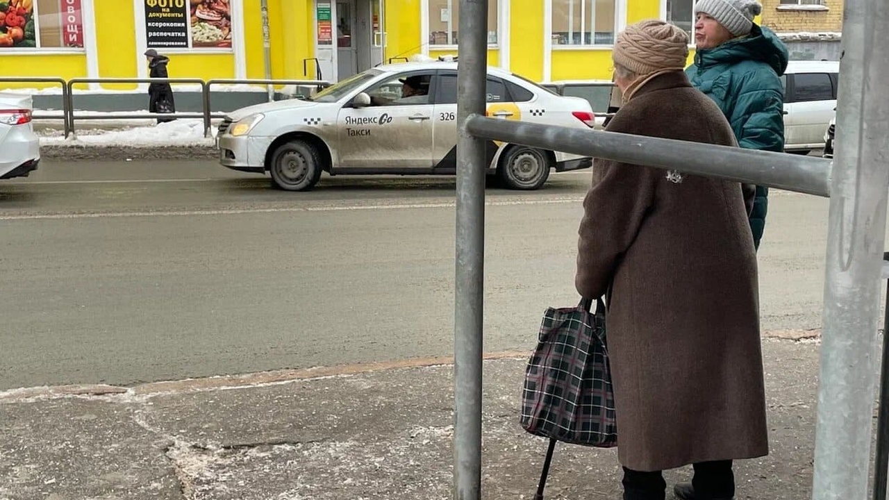Действие пенсионной реформы приостановлено: анонсировано, что в 2025 году пенсионные выплаты будут осуществляться согласно прежним условиям Внедрение новой пенсионной системы отложено: ус...