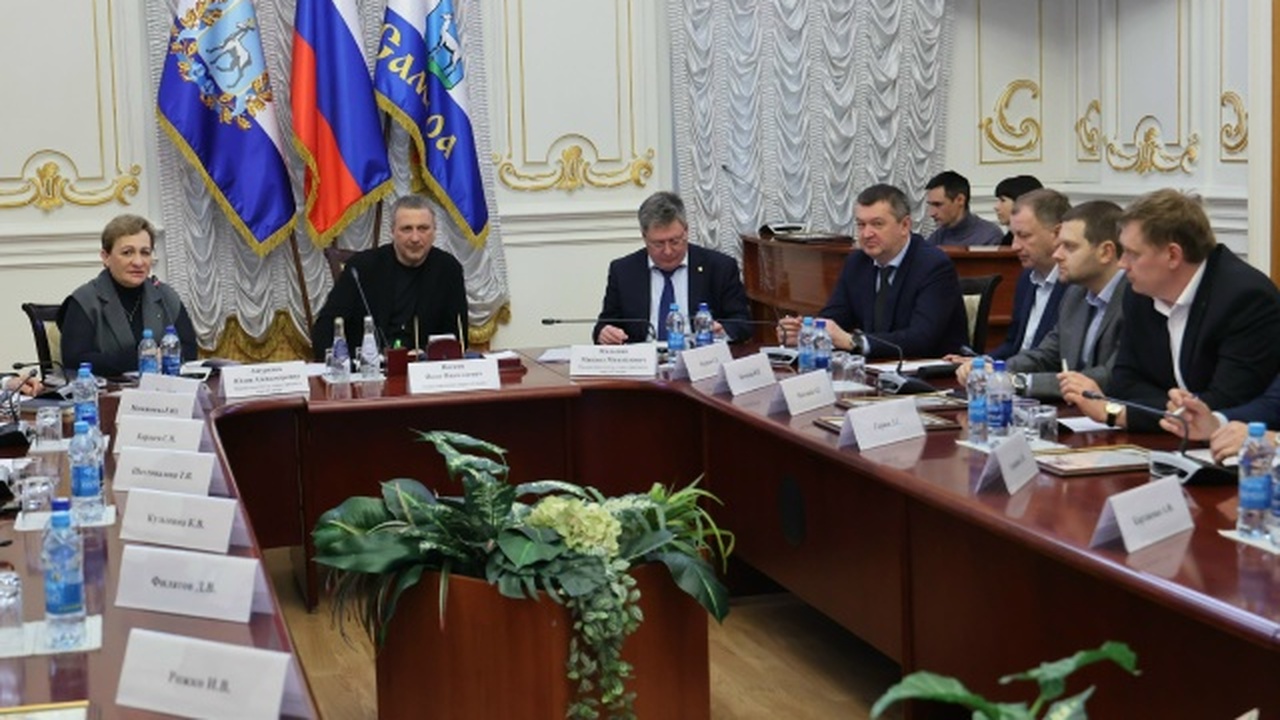 Глава Самары провел заседание Совета директоров...