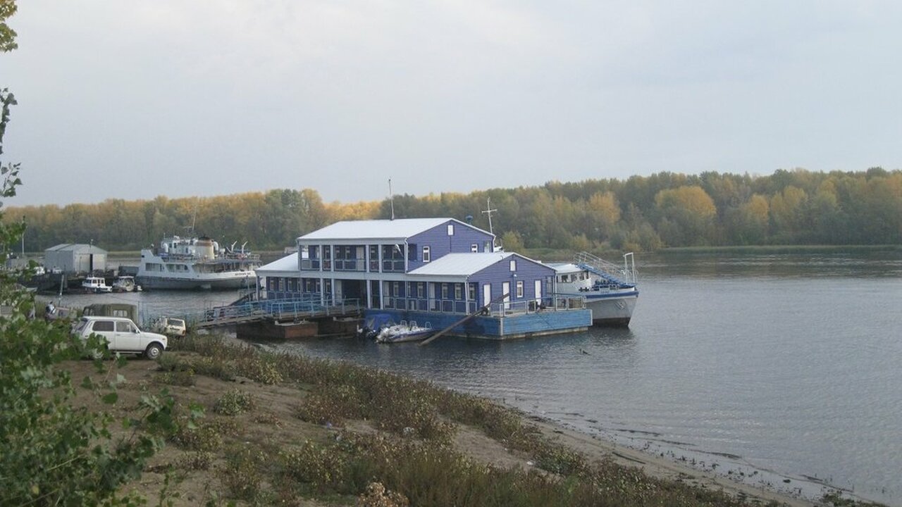 При этом застройщик не будет сносить старинные ...