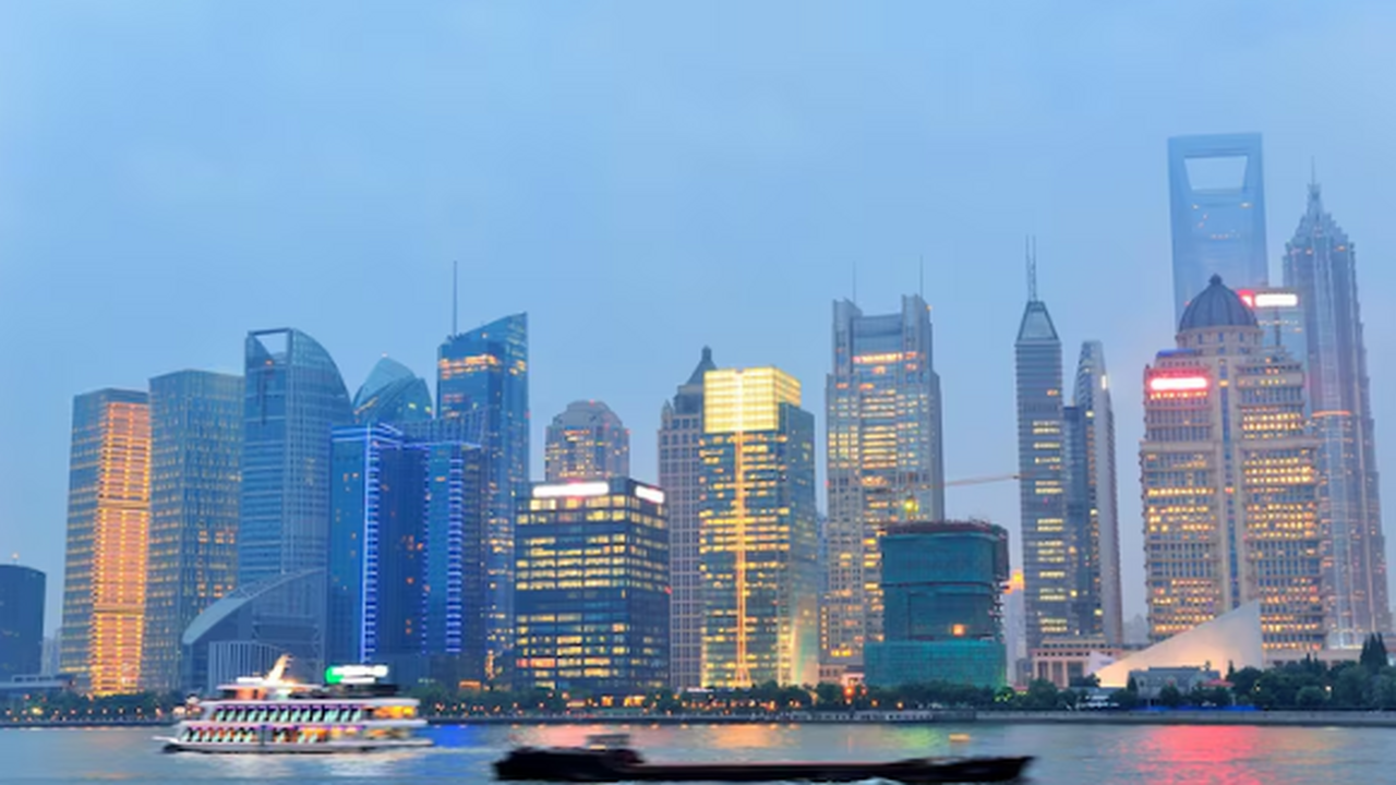 Программа «безвозмездного проживания туристов» ...