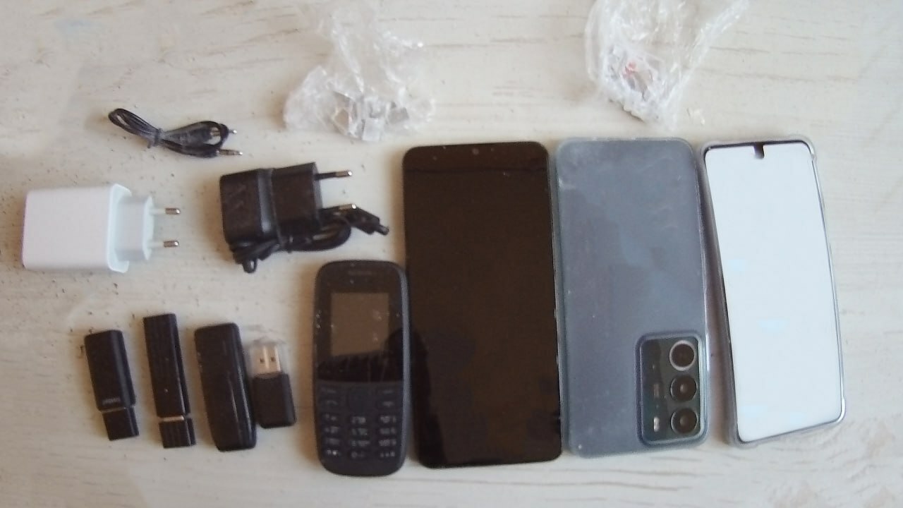 Нарушение выявили во время досмотра женщины, пр...