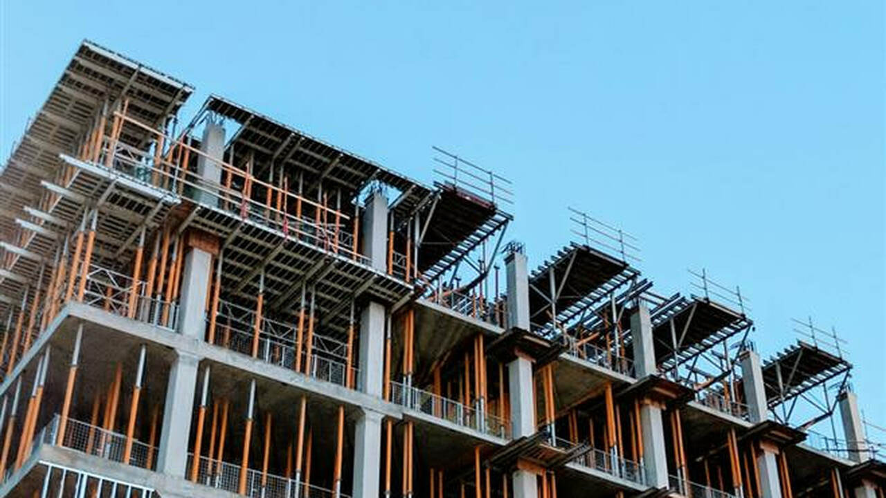 Исследование Домклик: большинство новостроек на рынке покупаются за три года до сдачи Покупка новостройки в России часто сопряжена с ...