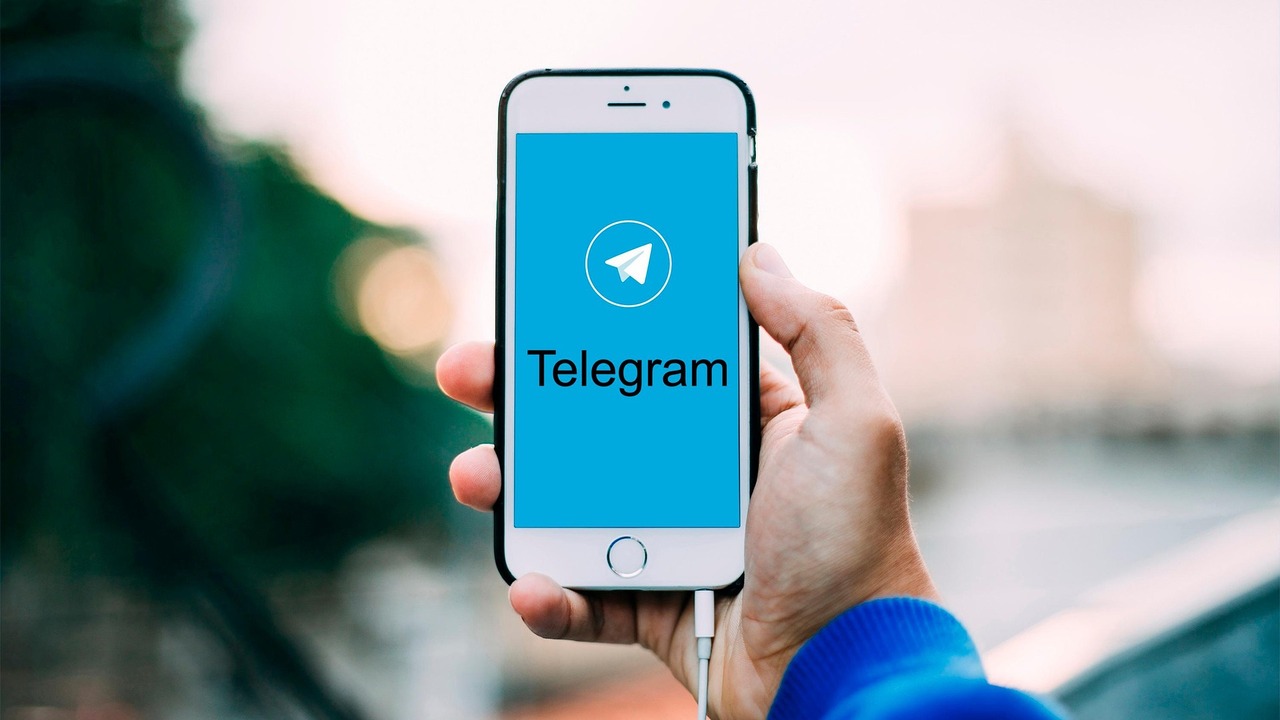 Мессенджер Telegram получил обновление до верси...