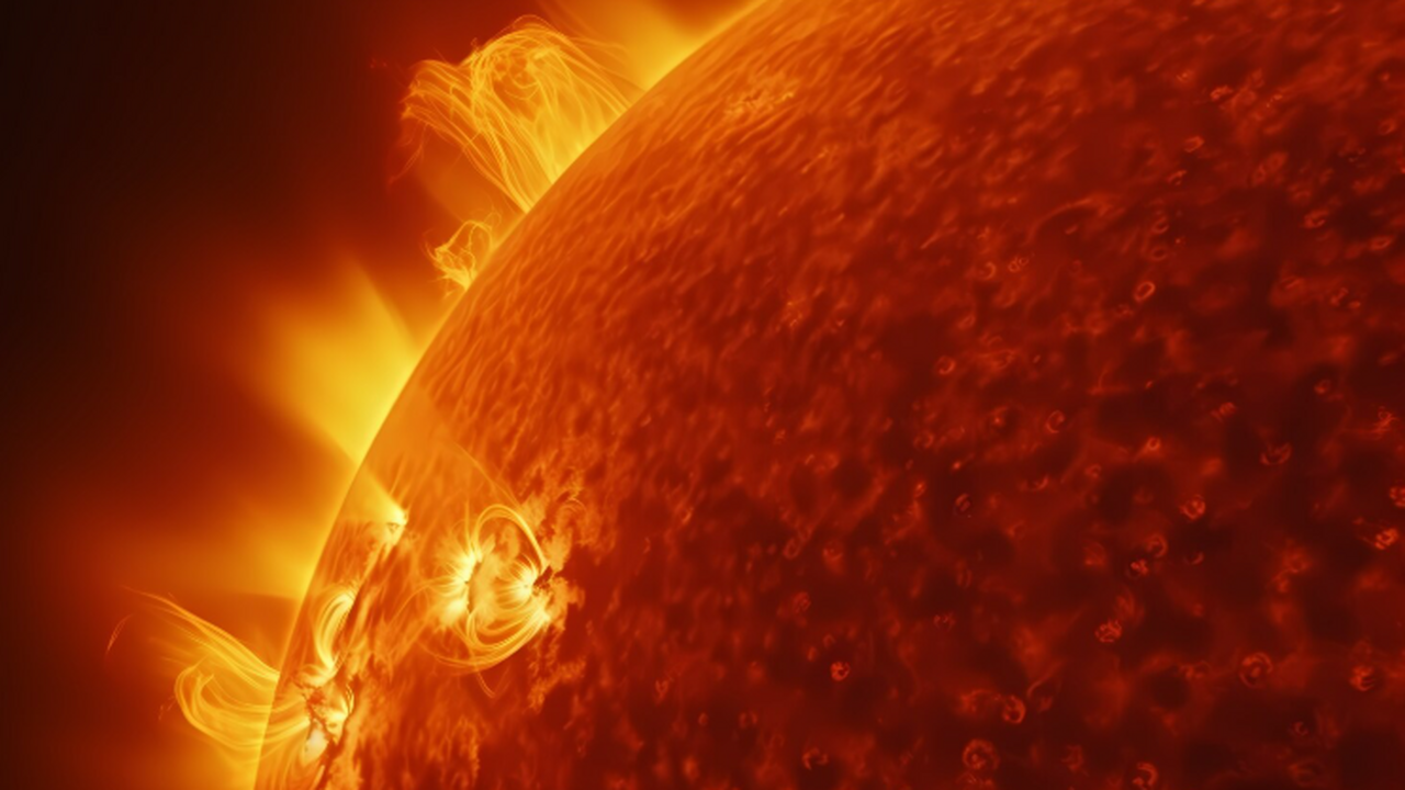 Обнаружена новая корональная дыра на Солнце. Уч...