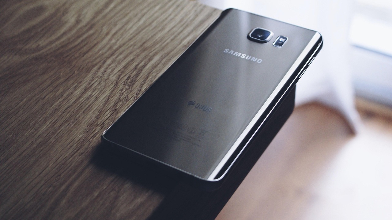 Удаление Samsung Language Core освободит 3 гига...