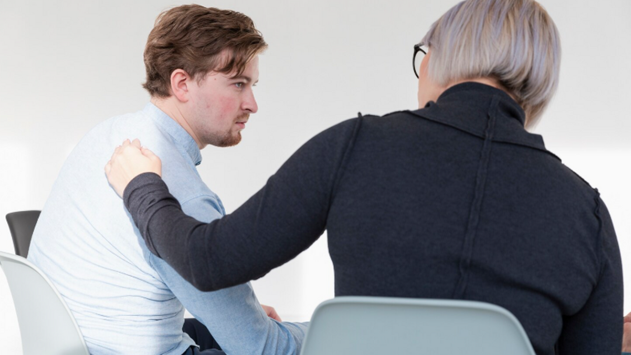 Исследование: люди с высоким IQ понимают эмоции головой, а не чувствуют их Новый научный обзор предлагает более трезвый, м...