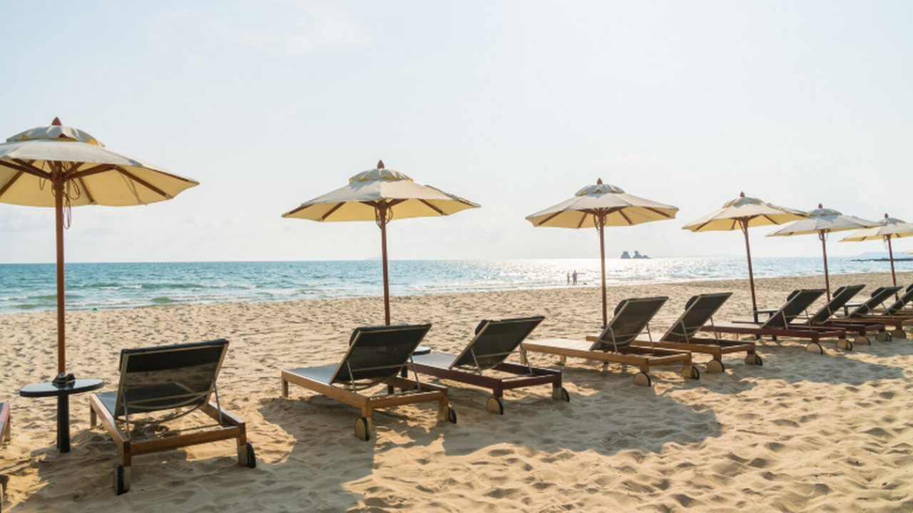 Конфликт на пляже: швейцарец попытался выгнать россиянина В Дананге во Вьетнаме произошёл конфликт между ...