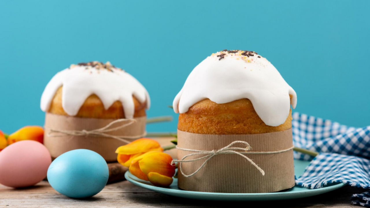 В России верующим рассказали о различиях куличе...