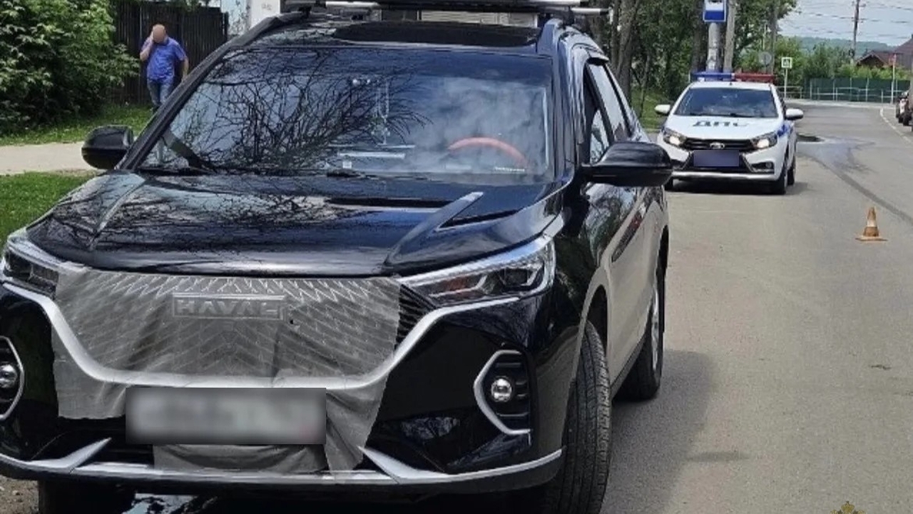 Авария случилась днем 13 июня на улице Симфероп...