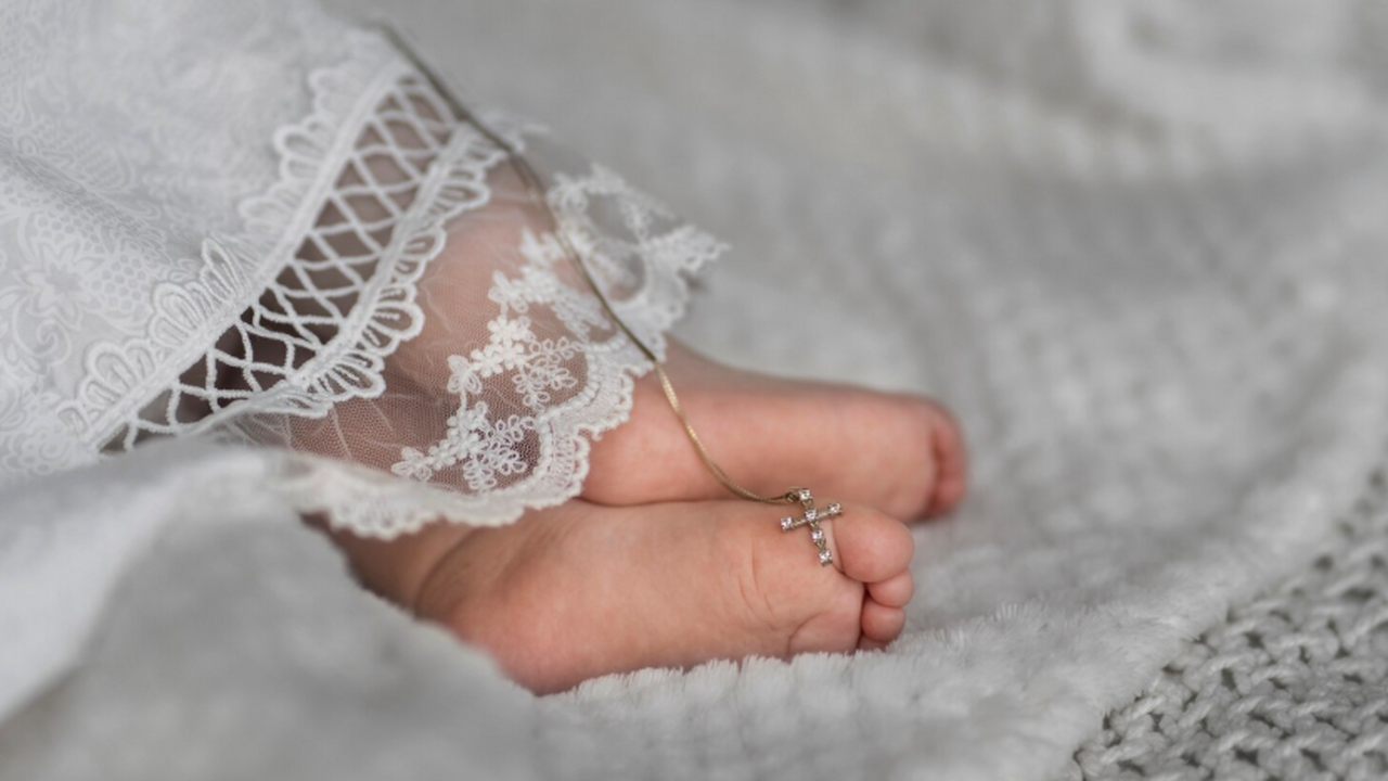 Протоиерей Епифанов объяснил, можно ли венчаться с крестной ребенка Тема брака между «кумом и кумой» нередко обраст...