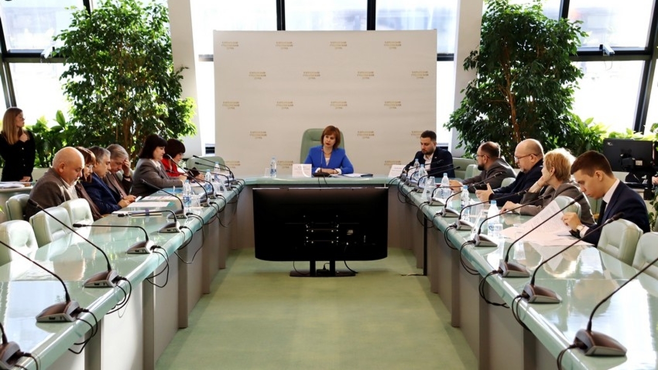 Состоялось первое в 2026 году заседание думског...