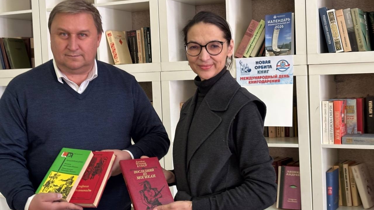 Самарцы к 14 февраля подарили книги детям, студентам и солдатам В Самаре прошла акция, приуроченная к Дню книго...