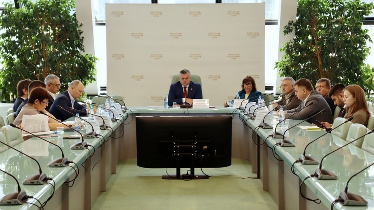 В Самарской области направят 1,6 млрд рублей на благоустройство Прошло заседание комитета губдумы по ЖКХ, ТЭК и...