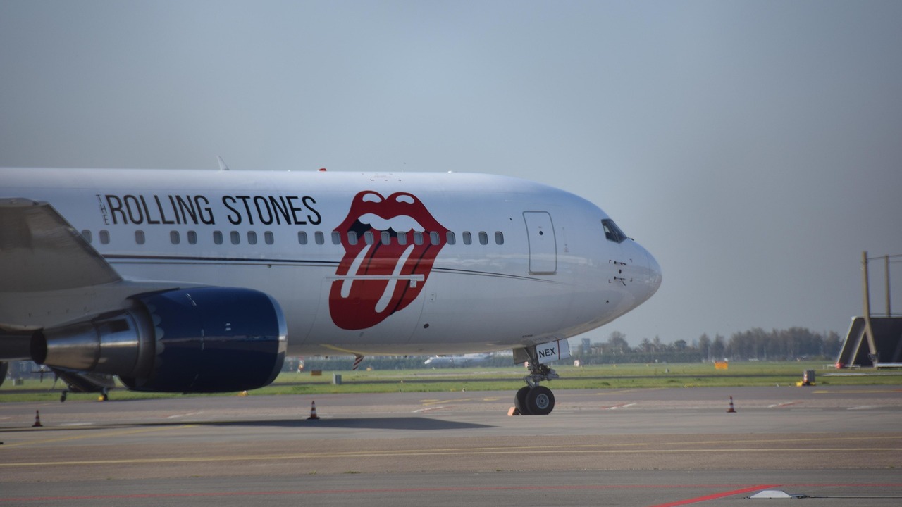 Новый альбом The Rolling Stones вывел группу вровень с The Beatles The Rolling Stones сравнялись с The Beatles по ...