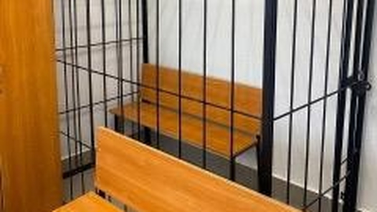 Антон Рубин, признанный иноагентом, заочно арестован в Самаре Он обвиняется в дискредитации действий российск...