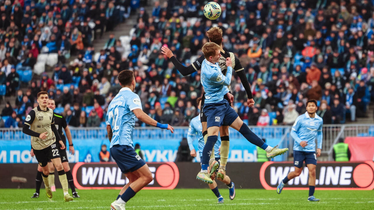 Футбольный клуб «Крылья Советов» объявил о прек...