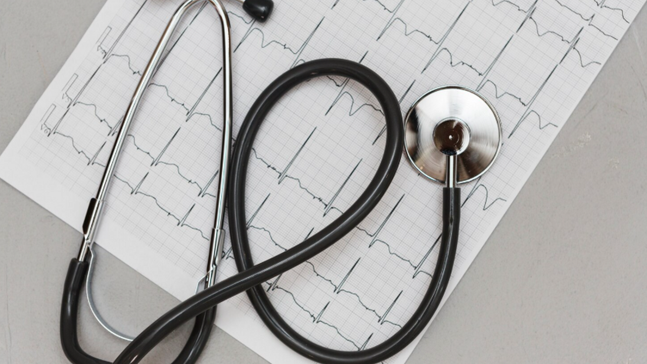 Ученые выяснили: сердце быстрее стареет при разрыве связи с блуждающим нервом Исследование показало, что нарушение связи серд...