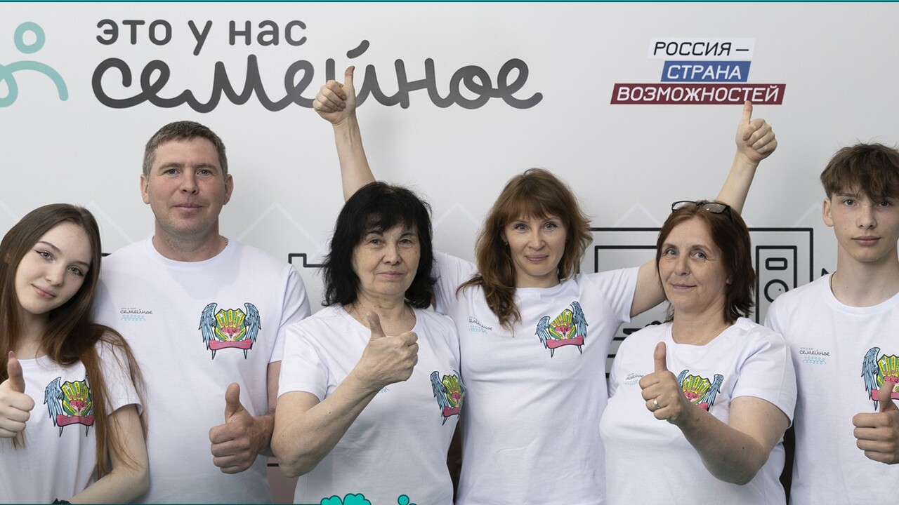 Конкурсные задания включали интеллектуальные, с...