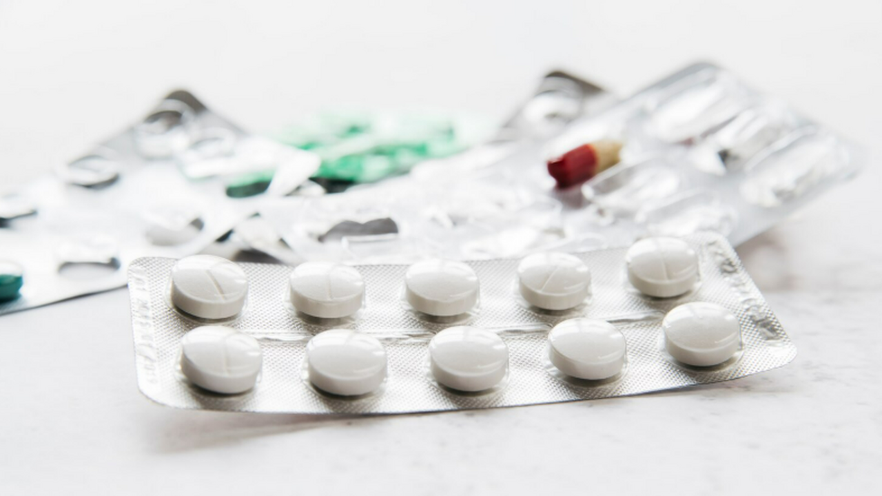 Исследование выявило 17 лекарств, связанных с т...