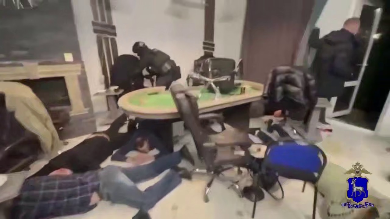 Подпольное казино работало в частном доме в Ста...