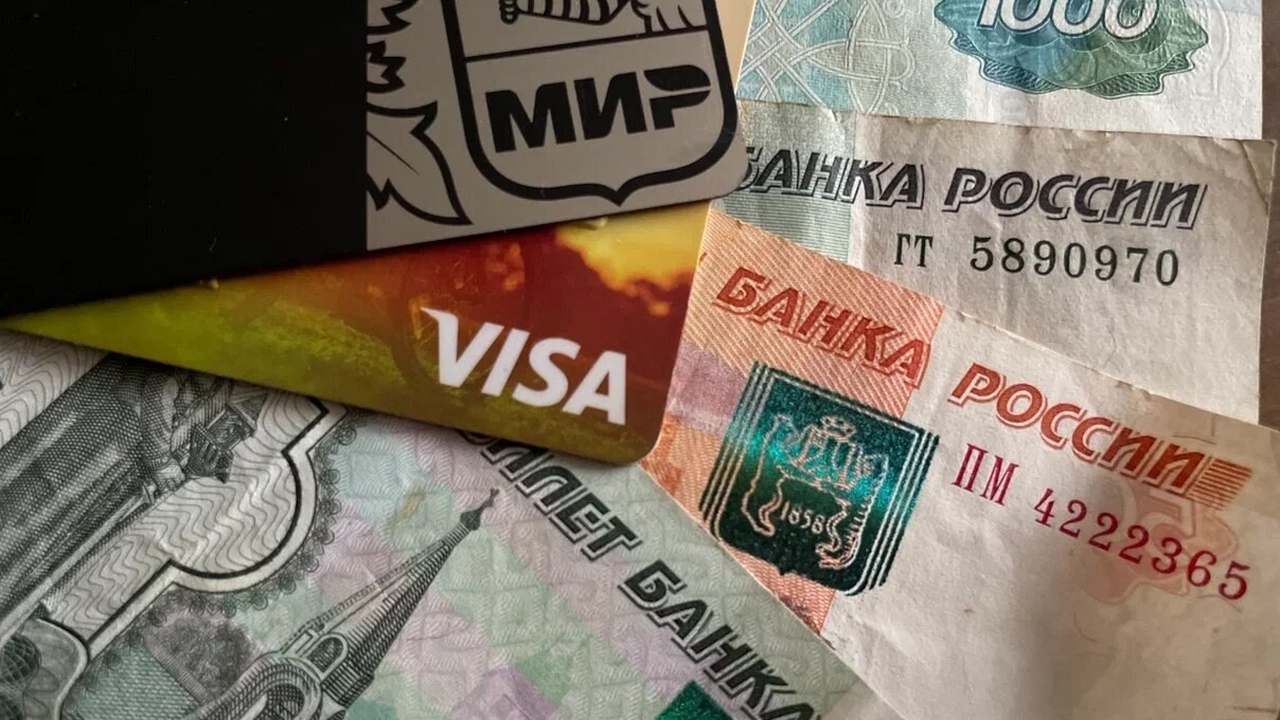 В ноябре самые высокие зарплатные предложения в...