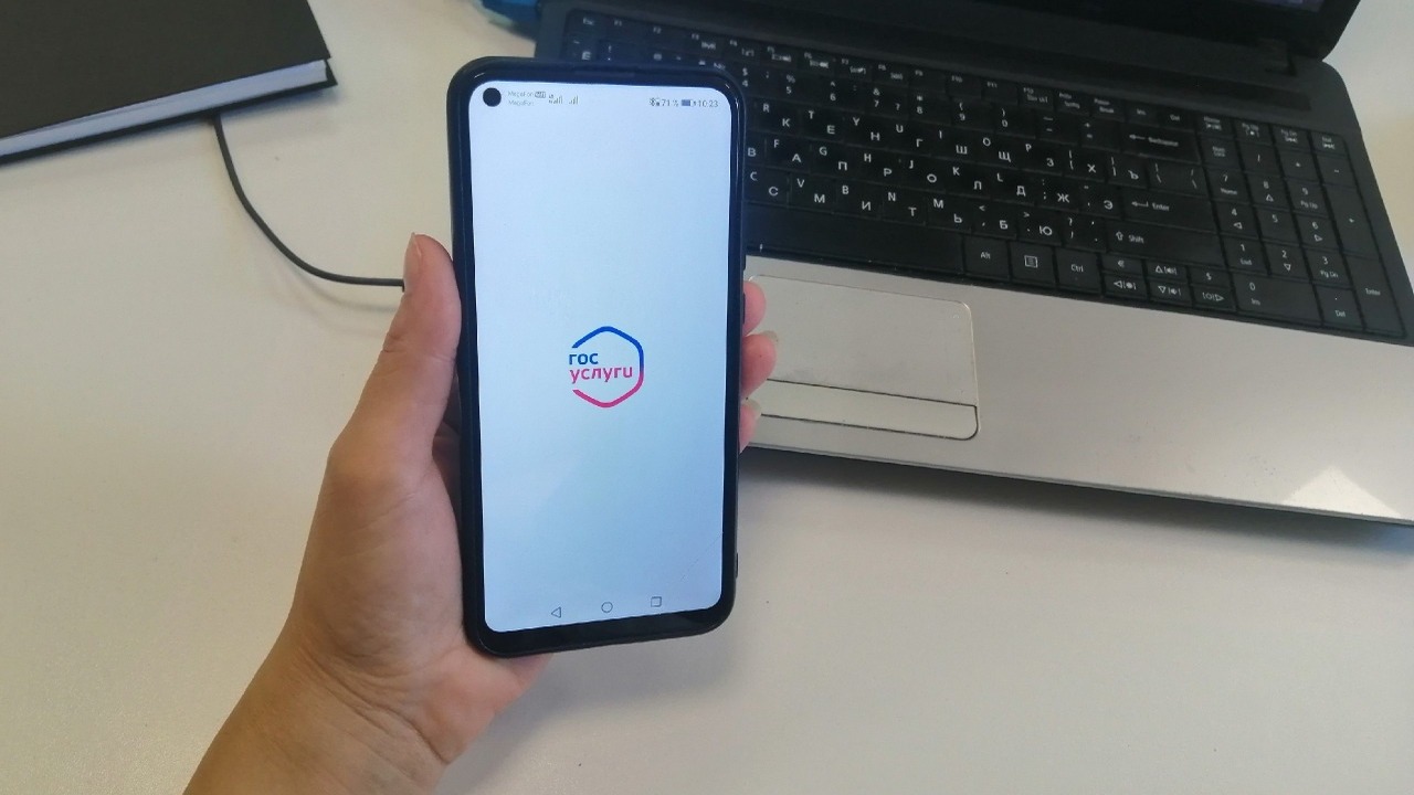 Платформа обратной связи помогает жителям Самарской области решать проблемы Бумажная волокита давно в прошлом! Сейчас больш...