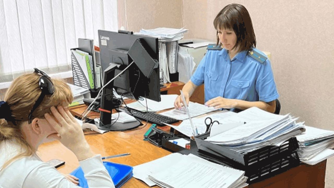 Женщина обратилась в суд, указав, что не подава...