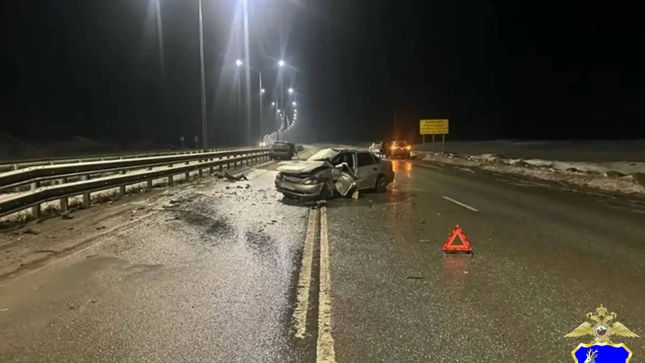 В Самарской области Opel столкнулся с Changan на трассе: один пострадавший ДТП произошло на магистрали "Центральная" 14 марта