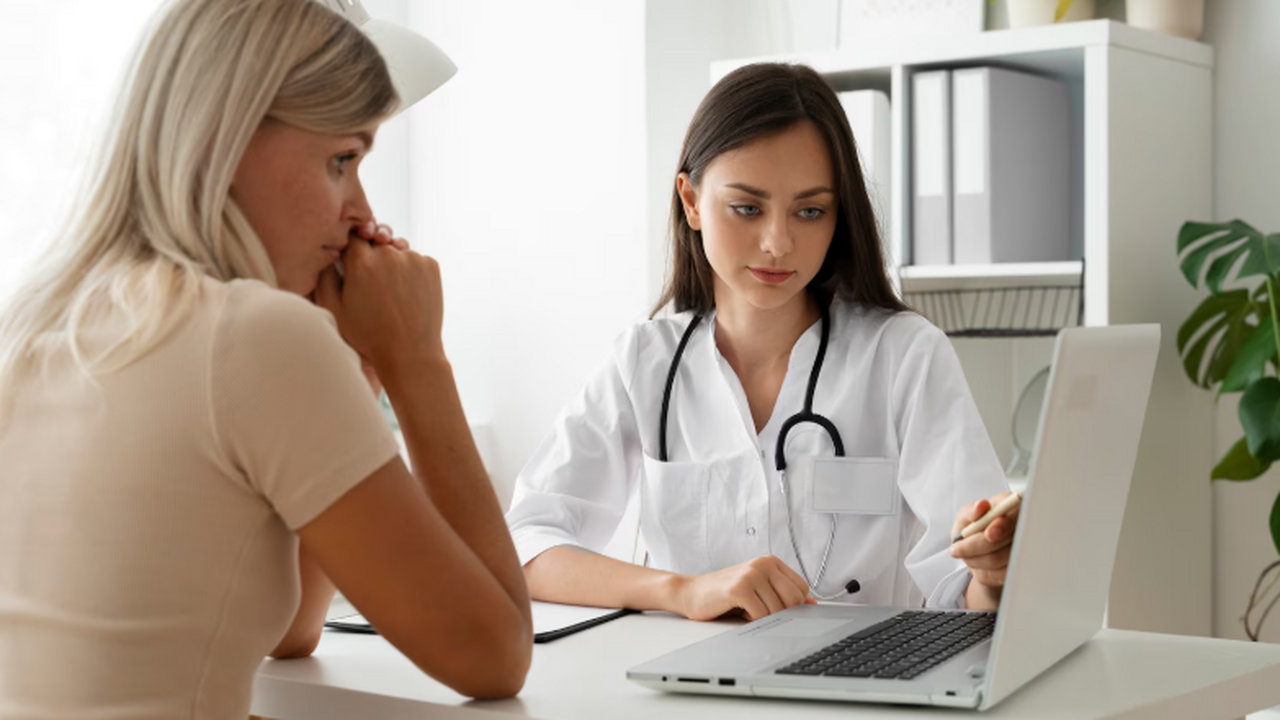 Какие услуги медицины не включены в ОМС и придётся оплачивать самим ОМС покрывает базовые анализы, терапию и роды, ...