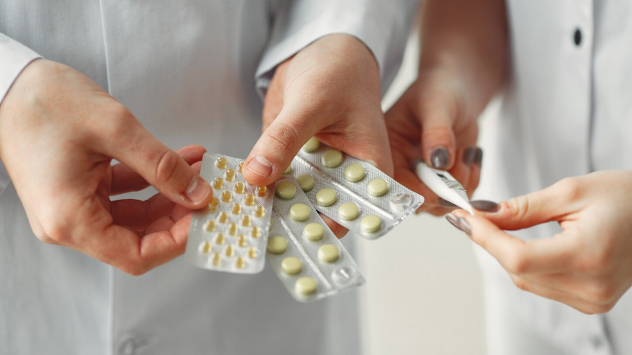 Минздрав России утвердил новый перечень стратегически важных лекарств Минздрав России утвердил новый список стратегич...