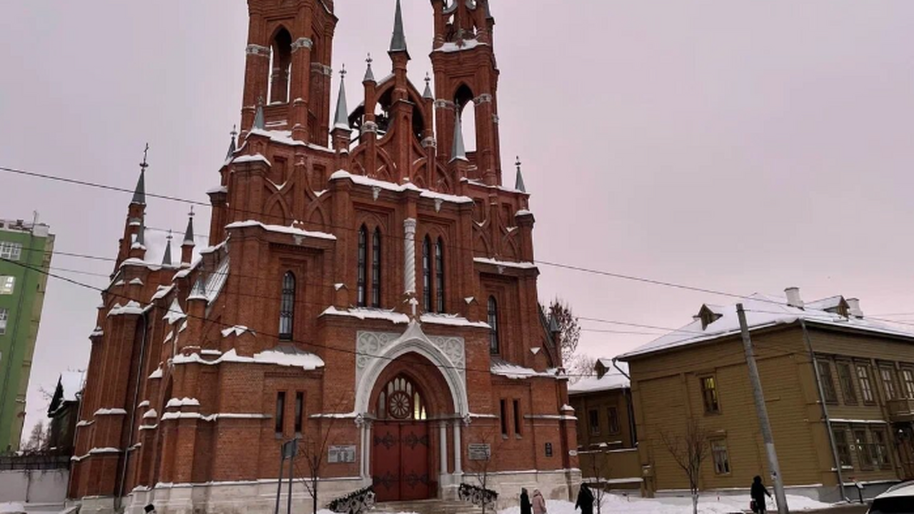 В объединенную охранную зону исторического цент...