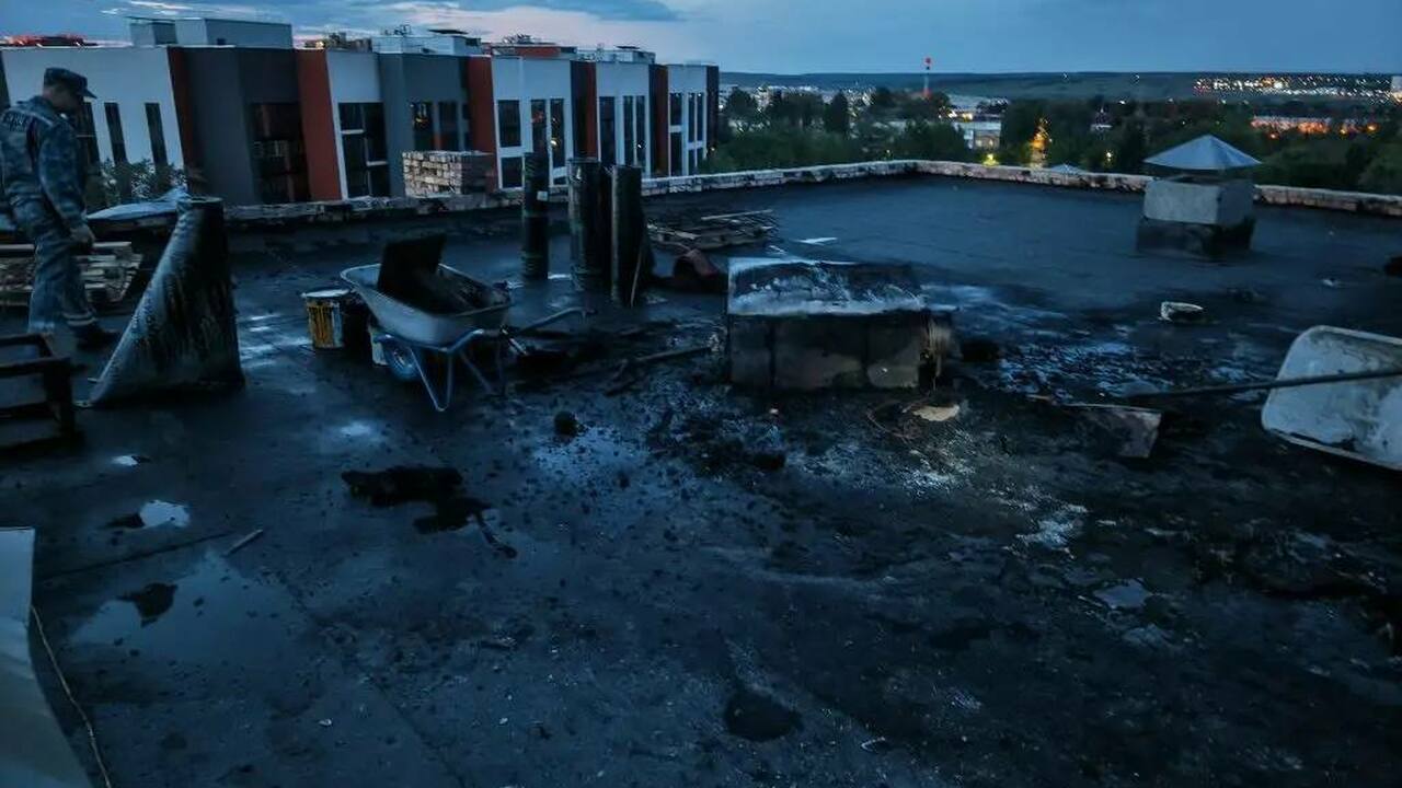 Возгорание произошло вечером 8 июня примерно в ...
