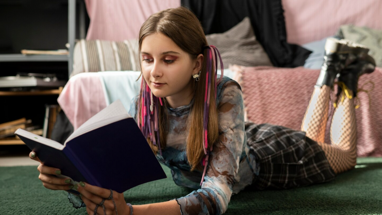 У школьников 8–11 классов скорость чтения по‑пр...