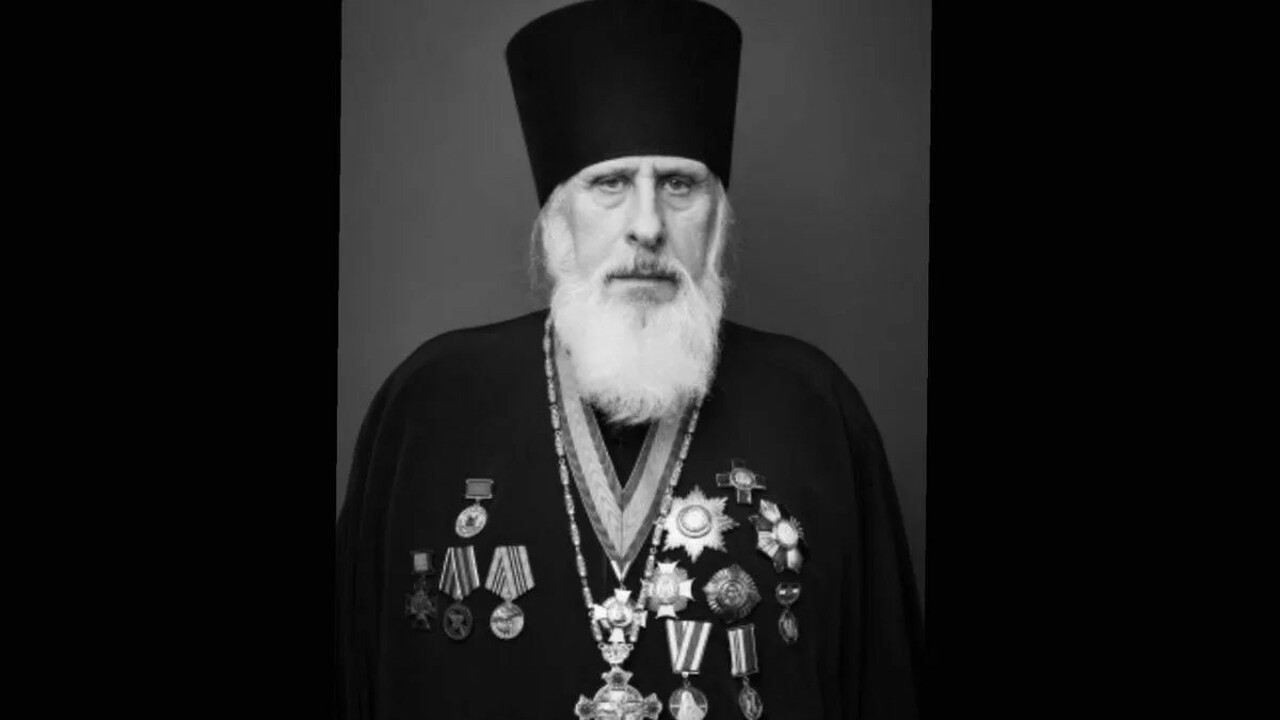 В 1989 году его назначили настоятелем Казанског...