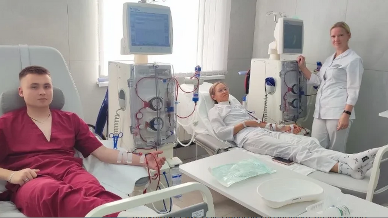 Обновлённое отделение диализа Самары за год довело число процедур до 12,5 тысяч Отделение стало обеспечивать комплексную замест...