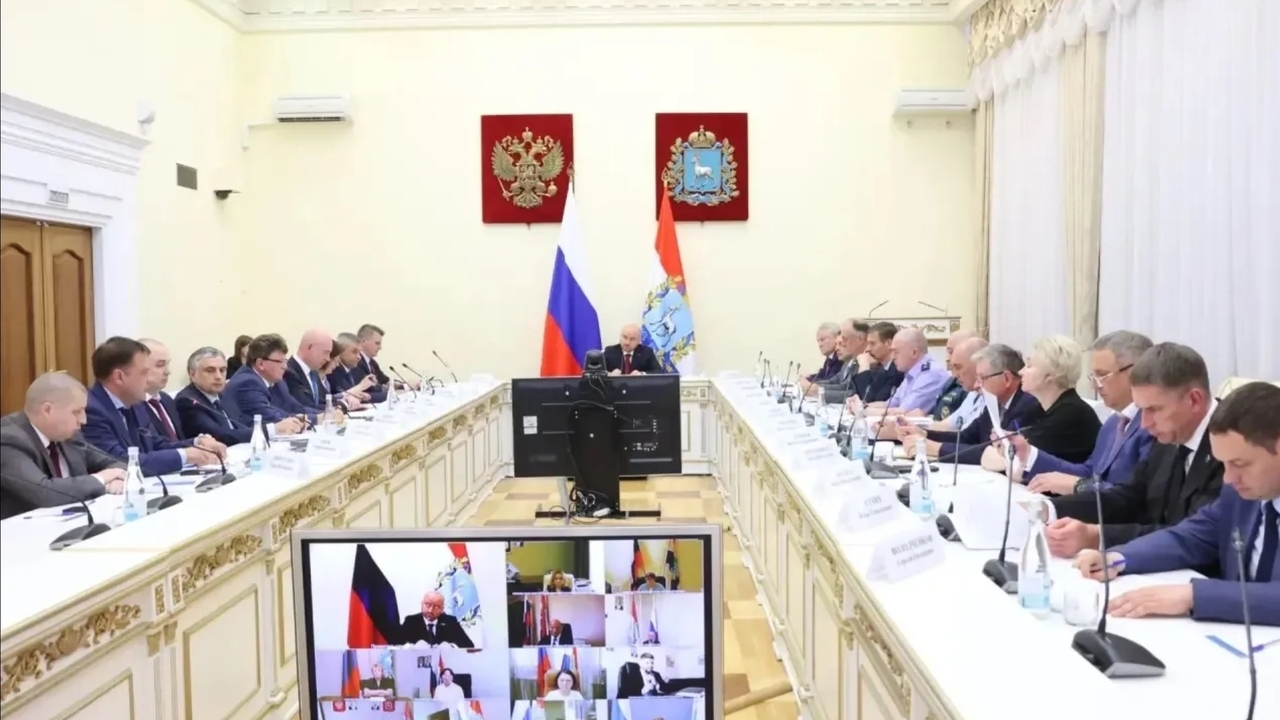 Вячеслав Федорищев прокомментировал ситуацию с обеспечением региона топливом Во время оперативного совещания губернатор Вяче...