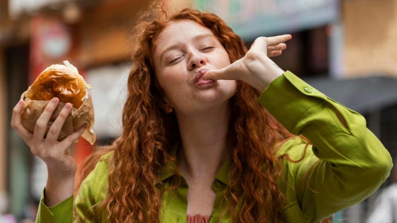 Nutrition and Metabolism: фастфуд и снеки усиливают риск диабета 2‑го типа Даже умеренный рост потребления ультрапереработ...