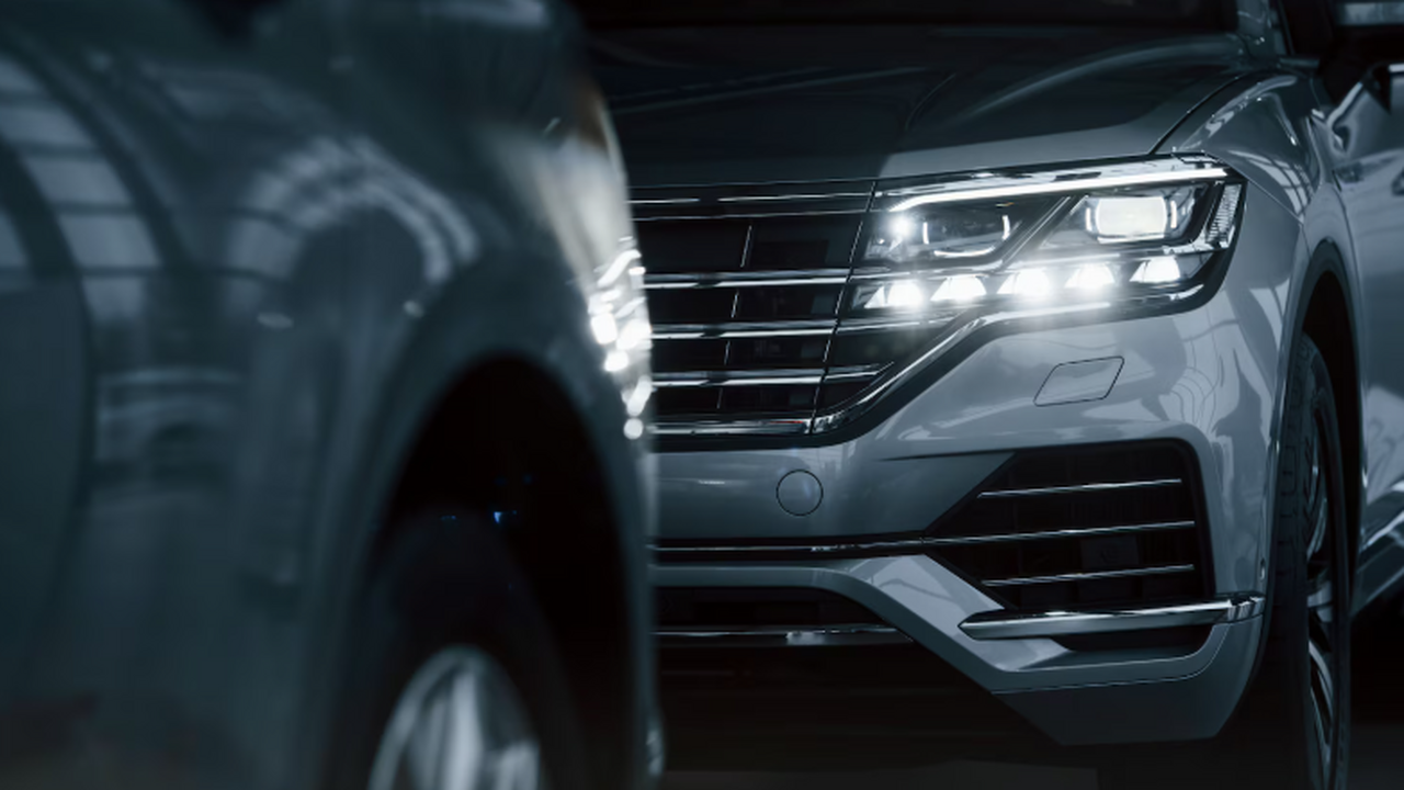 Рынок новых авто в России сократился, а среди к...