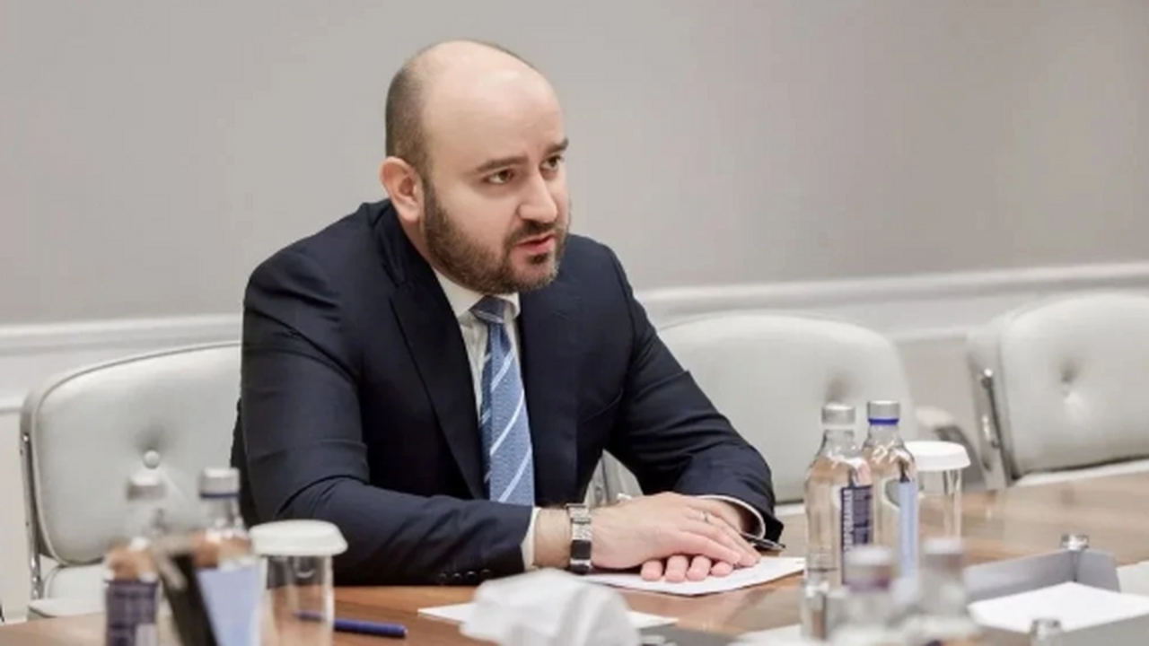 Федорищев напомнил жителям о запрете съемки БПЛА и правилах безопасности Он сообщил об отражении атаки беспилотников 16 ...