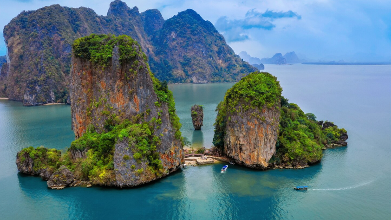 Иностранные туристы в Таиланде ошибочно приняли...