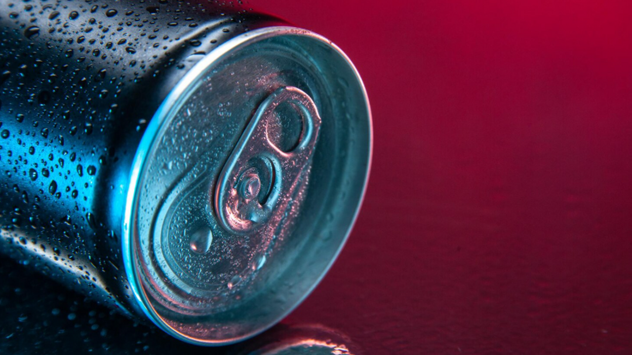 Врач назвал сладкие газированные и энергетическ...