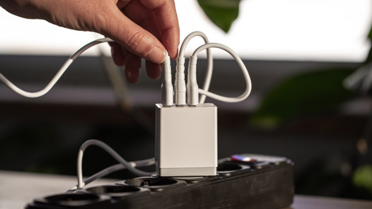 Экономия на электроэнергии может составить окол...