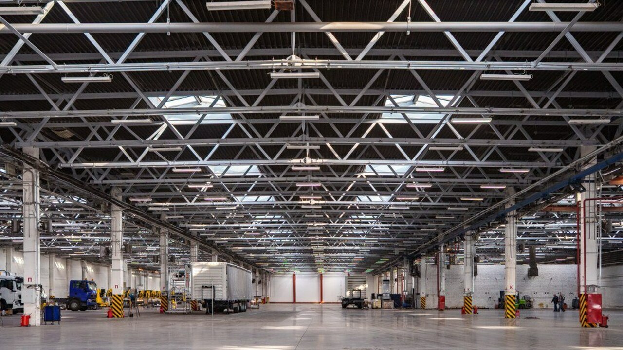 В Самаре выставили на продажу здание на 5 тыс. кв. м на Красной Глинке Помимо этого, на торги выставлены и другие объе...