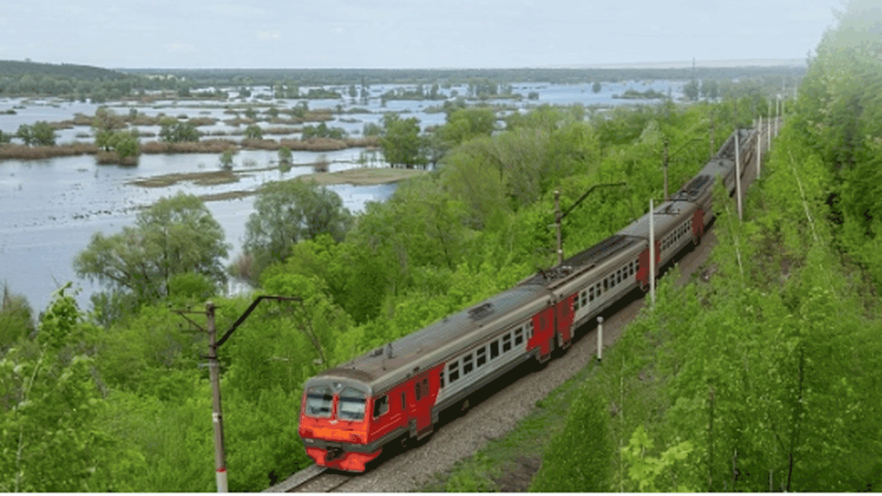 До конца сентября движение будет организовано в...