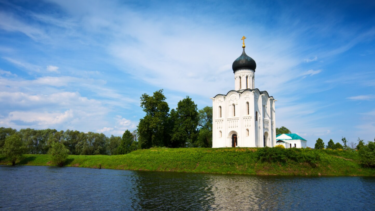 Протоиерей Александр Никольский из собора свято...