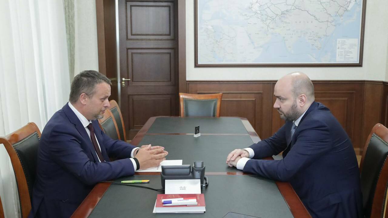 Вячеслав Федорищев делает ставку на беспилотные технологии В Москве состоялась встреча губернатора Самарск...
