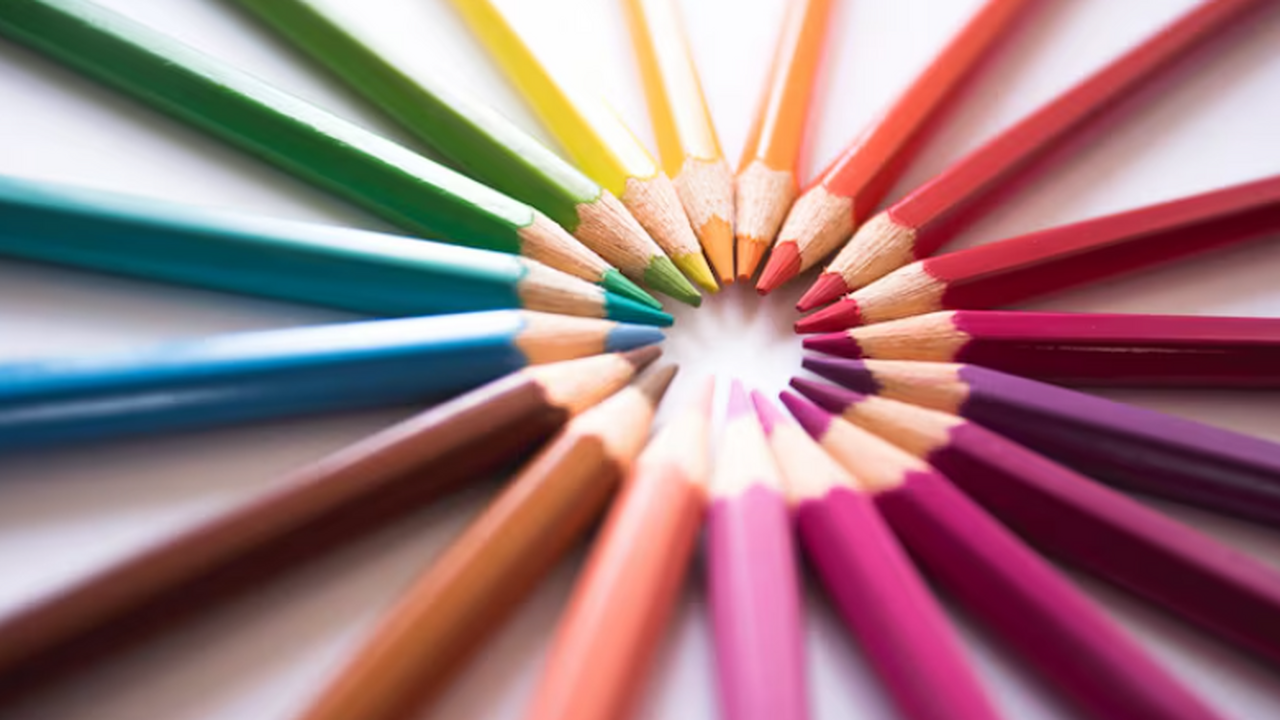 Исследователи уточнили теорию восприятия цвета ...