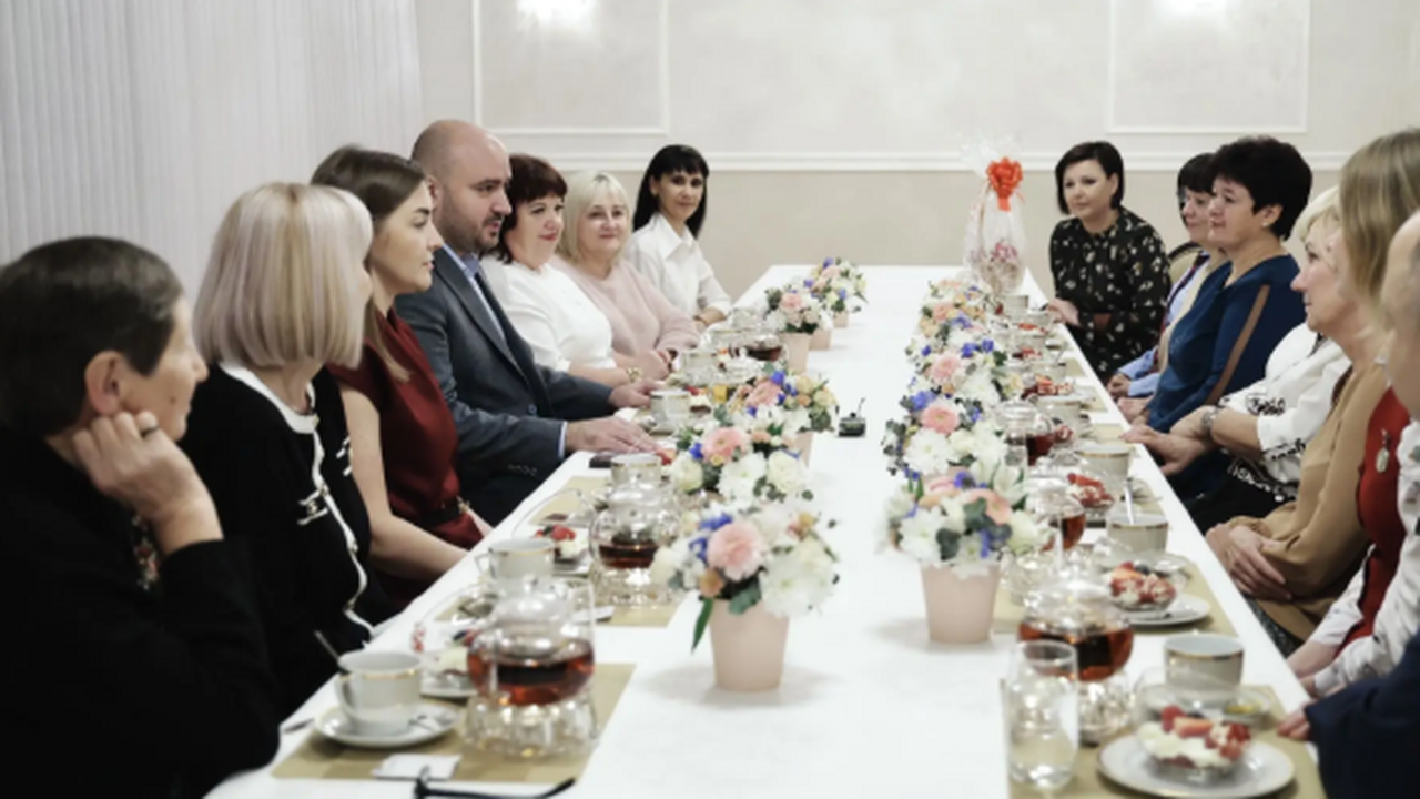 Встреча прошла в преддверии Дня Матери